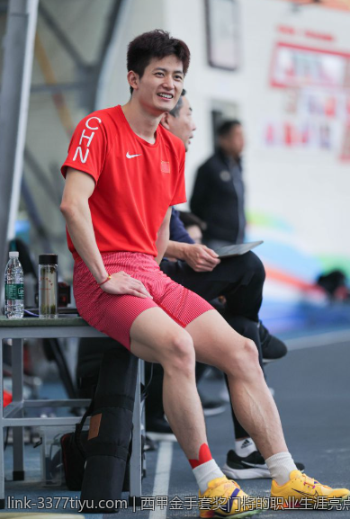 西甲金手套奖门将的职业生涯亮点